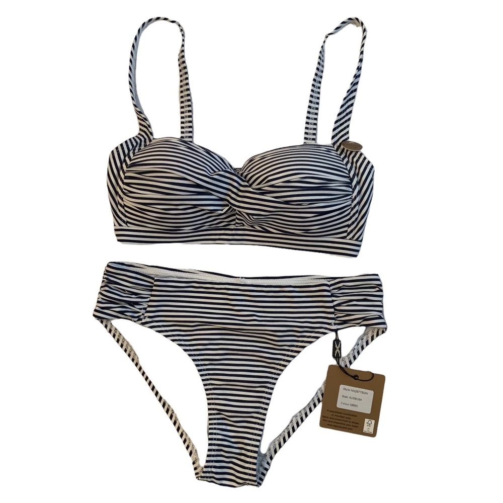Nip Tuck Bikini Top and Bottom set  Black and White Stripes Padded cups Size 4